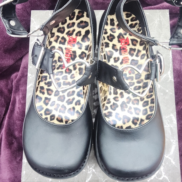 DEMONIA SPRITE 02 Black Platform MARY JANE Shoes with Heart Accents - Picture 11 of 12